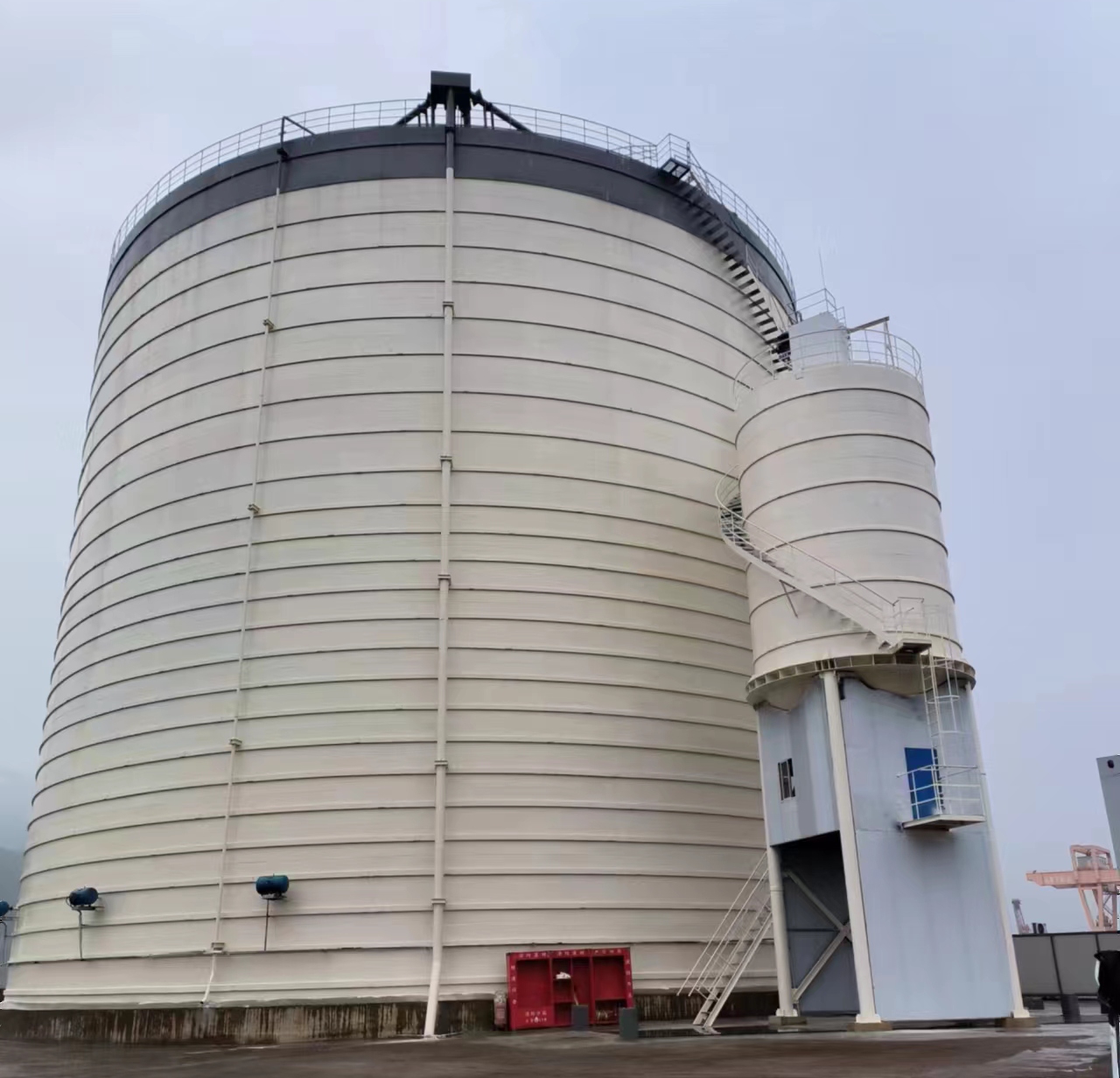 万荣10万吨水泥钢板库